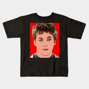 jeremy allen white Kids T-Shirt